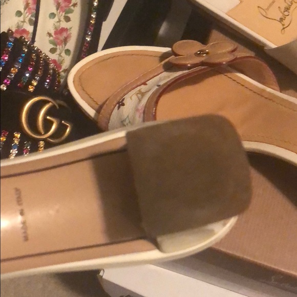 Louis Vuitton sandals - Picture 6 of 7